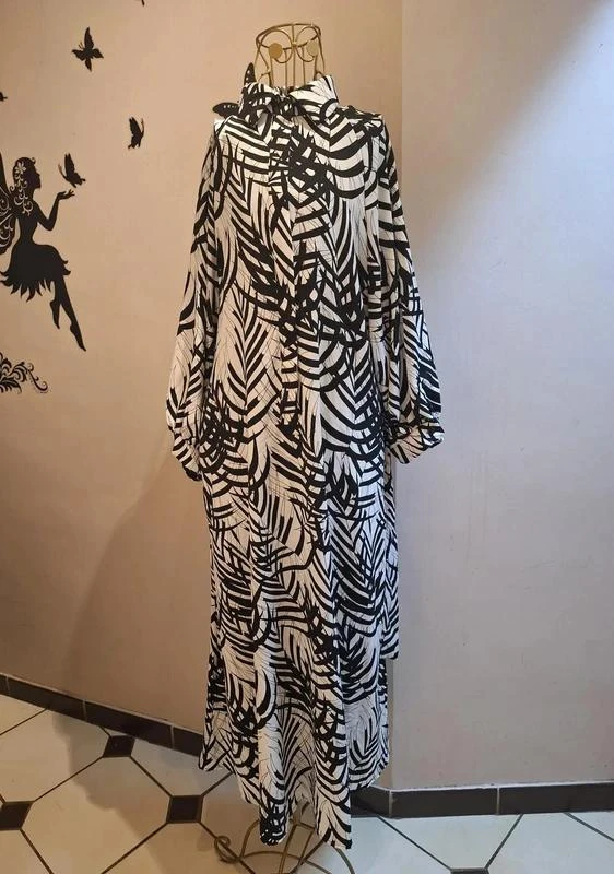 Vestido largo estampado en negro y blanco – photo 3